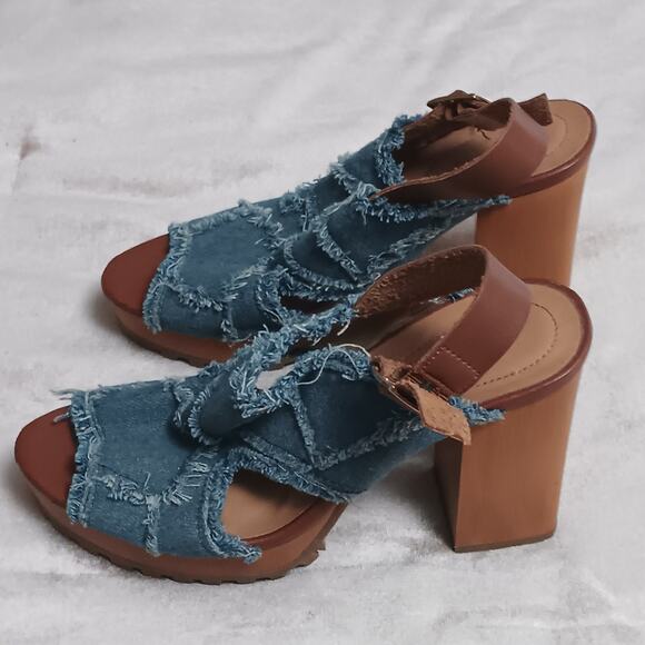 COMFORT EST 1946 BLUE JEAN HEELS Size 8 - Picture 1 of 8